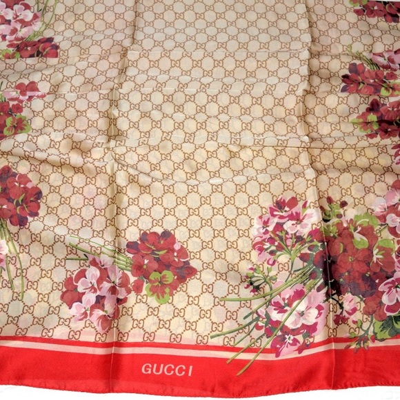 Gucci Accessories - Guci Silk Scarf